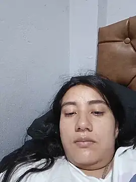 Snapshot of Hellen_Alex chatting on June 14, 5:47 pm Hellen Alex online show from June 14, 5:47 pm