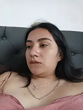 Hellen Alex online show from February 6, 1:18 pm