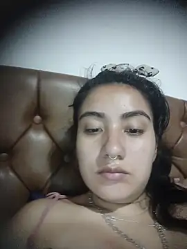 Hellen Alex online show from March 31, 3:58 pm