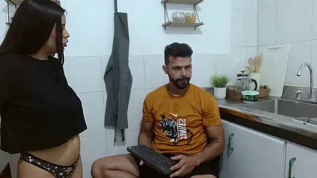 max ashley mds online show from November 22, 1:43 pm