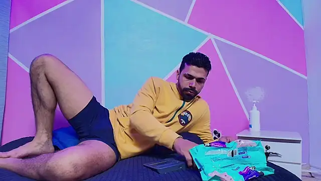 max ashley mds online show from April 16, 1:45 pm