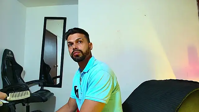 max ashley mds online show from January 17, 1:37 pm