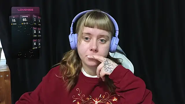 June shy0 online show from January 15, 7:56 am