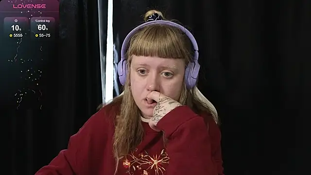 June shy0 online show from April 26, 7:05 am