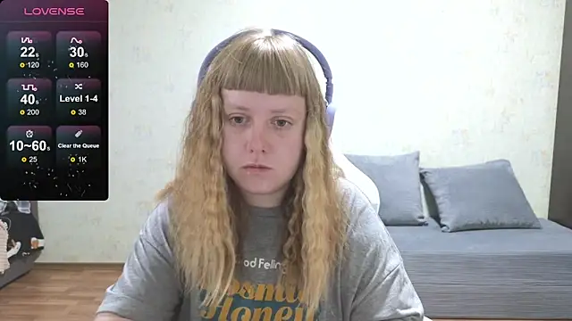 June shy0 online show from May 20, 7:16 am