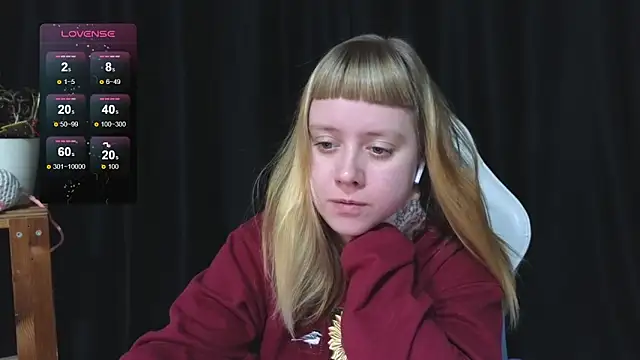 June shy0 online show from November 27, 7:53 am