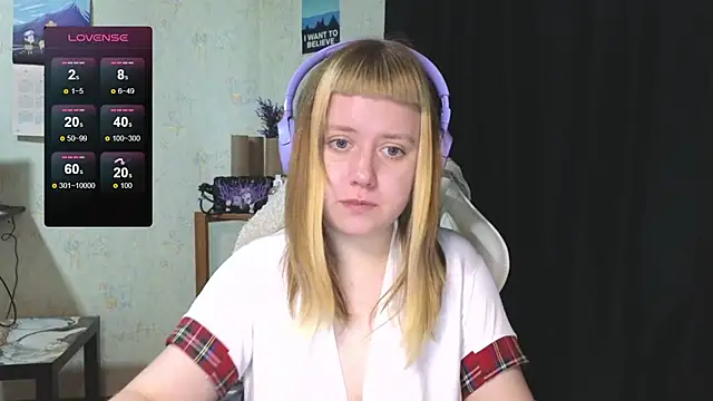 June shy0 online show from October 29, 6:45 am