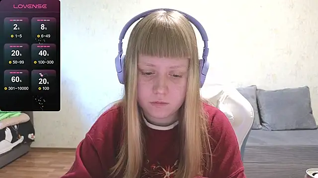 June shy0 online show from May 8, 7:45 am