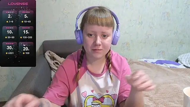 June shy0 online show from February 5, 8:21 am