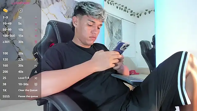 ryan carter08 online show from March 26, 1:59 am