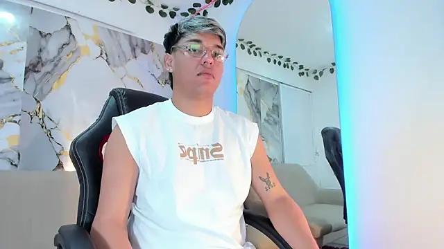 ryan carter08 online show from March 16, 1:13 am