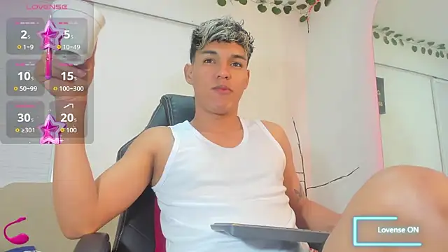 ryan carter08 online show from November 14, 3:10 am