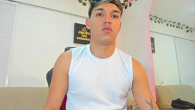 ryan carter08 online show from November 22, 12:48 pm