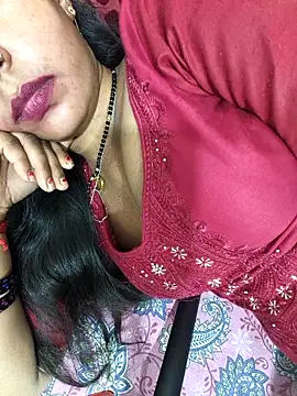 Snapshot of Sharmila-Singh chatting on February 21, 6:43 pm Sharmila-Singh online show from February 21, 6:43 pm