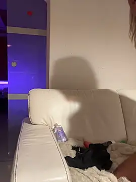 sissytrainz online show from February 23, 5:57 pm