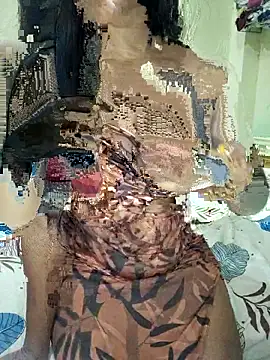 Snapshot of Meenakshi_ chatting on September 24, 4:02 pm Meenakshi  online show from September 24, 4:02 pm