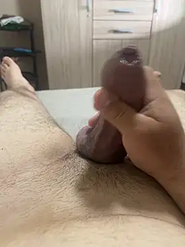 Snapshot of serjaohot28 chatting on December 21, 1:21 pm serjaohot28 online show from December 21, 1:21 pm