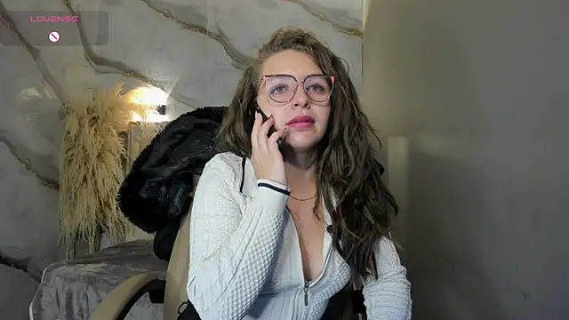 Snapshot of _isaabellaa chatting on July 17, 12:46 pm isaabellaa online show from July 17, 12:46 pm