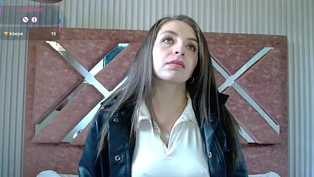  isaabellaa online show from April 18, 3:03 pm