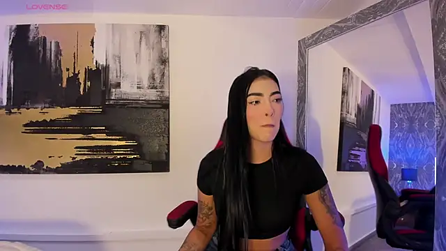 AriRobert  online show from October 27, 3:51 am