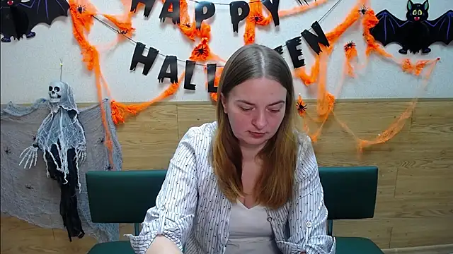 FreyaDak online show from November 6, 6:12 pm