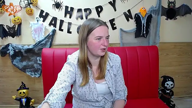 FreyaDak online show from November 3, 6:11 pm