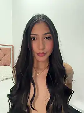 Sweetnaughtygirl  online show from May 31, 6:09 pm