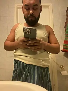 malout123J online show from March 21, 6:12 pm