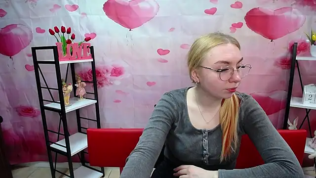 BeatriceFly online show from March 23, 12:49 pm