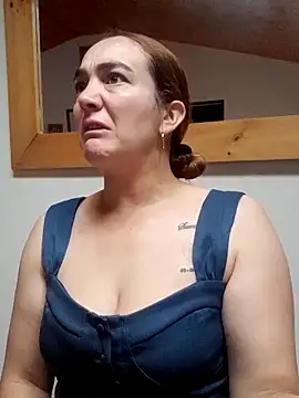 skayhot  online show from May 4, 1:14 pm