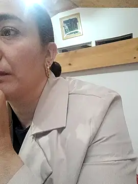 skayhot  online show from February 24, 12:28 pm