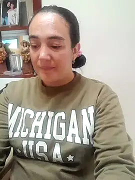 skayhot  online show from October 25, 2:07 pm