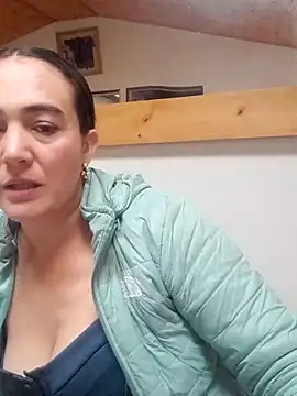 skayhot  online show from October 3, 1:45 pm