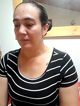 skayhot  online show from October 27, 1:23 pm