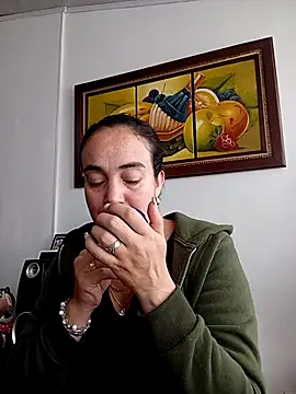 skayhot  online show from March 4, 1:17 pm