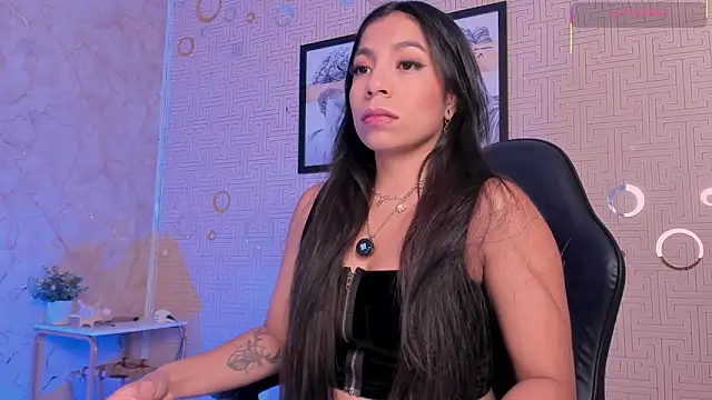 Mia Gothzx online show from May 3, 8:45 pm