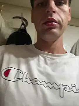 Dreagon79 online show from December 11, 1:26 am