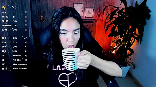 miichael black online show from October 22, 10:19 pm