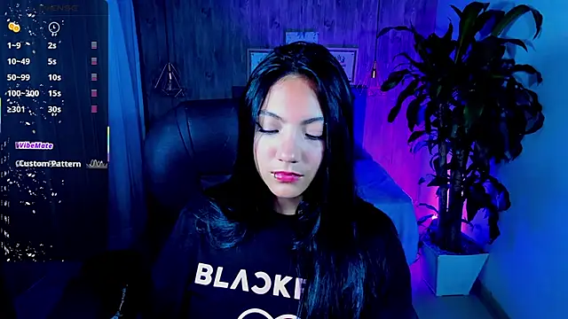 Snapshot of miichael_black chatting on September 18, 9:18 pm miichael black online show from September 18, 9:18 pm