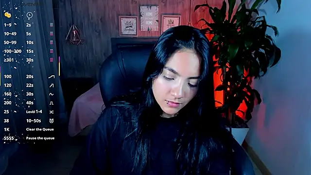 Snapshot of miichael_black chatting on September 27, 9:43 pm miichael black online show from September 27, 9:43 pm