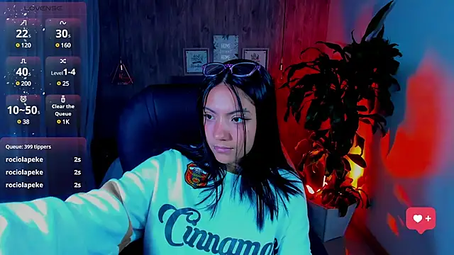 Snapshot of miichael_black chatting on March 6, 4:28 pm miichael black online show from March 6, 4:28 pm