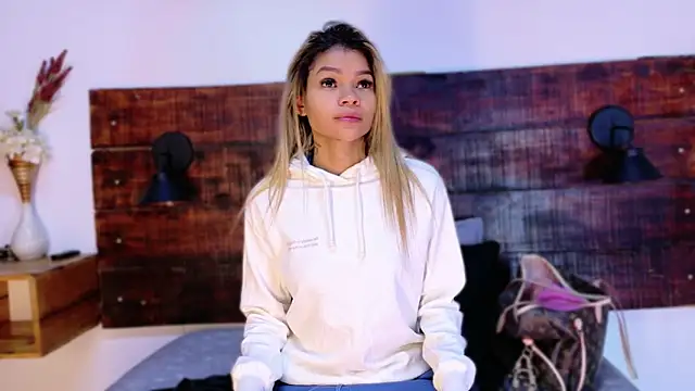 Celeste sanz online show from March 4, 10:12 am