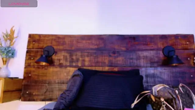 Celeste sanz online show from April 18, 10:06 am