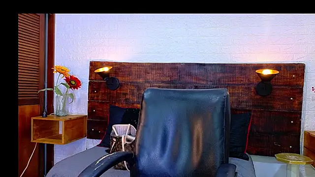 Snapshot of Celeste_sanz chatting on October 16, 10:01 am Celeste sanz online show from October 16, 10:01 am