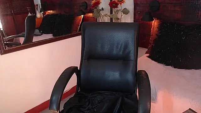 Snapshot of Celeste_sanz chatting on March 21, 10:39 pm Celeste sanz online show from March 21, 10:39 pm
