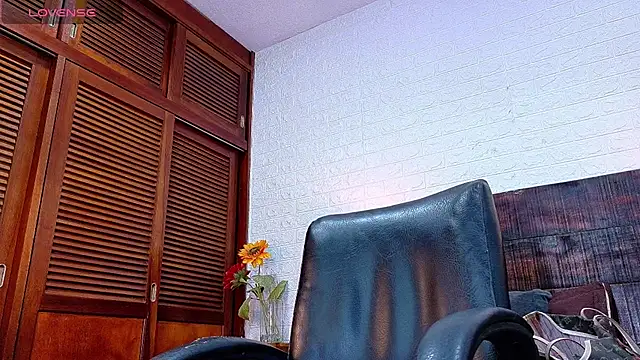 Celeste sanz online show from November 15, 12:20 pm