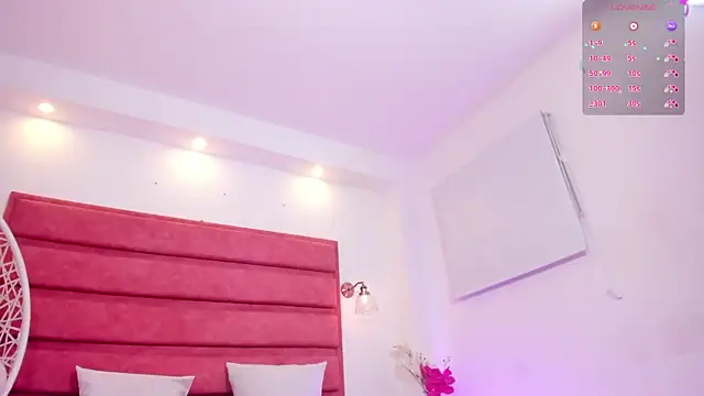 Snapshot of emily_daarell chatting on September 25, 10:27 pm emily daarell online show from September 25, 10:27 pm