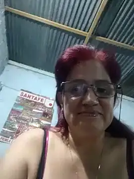 Edged Hot69 online show from March 17, 5:49 pm