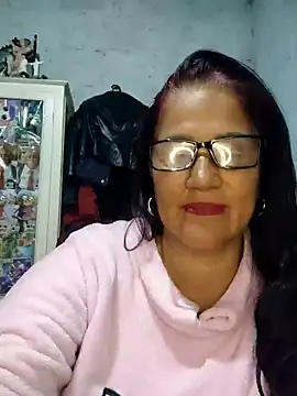 Snapshot of Edged_Hot69 chatting on February 24, 2:34 am Edged Hot69 online show from February 24, 2:34 am