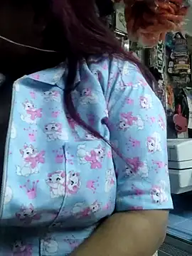 Edged Hot69 online show from September 30, 12:05 am